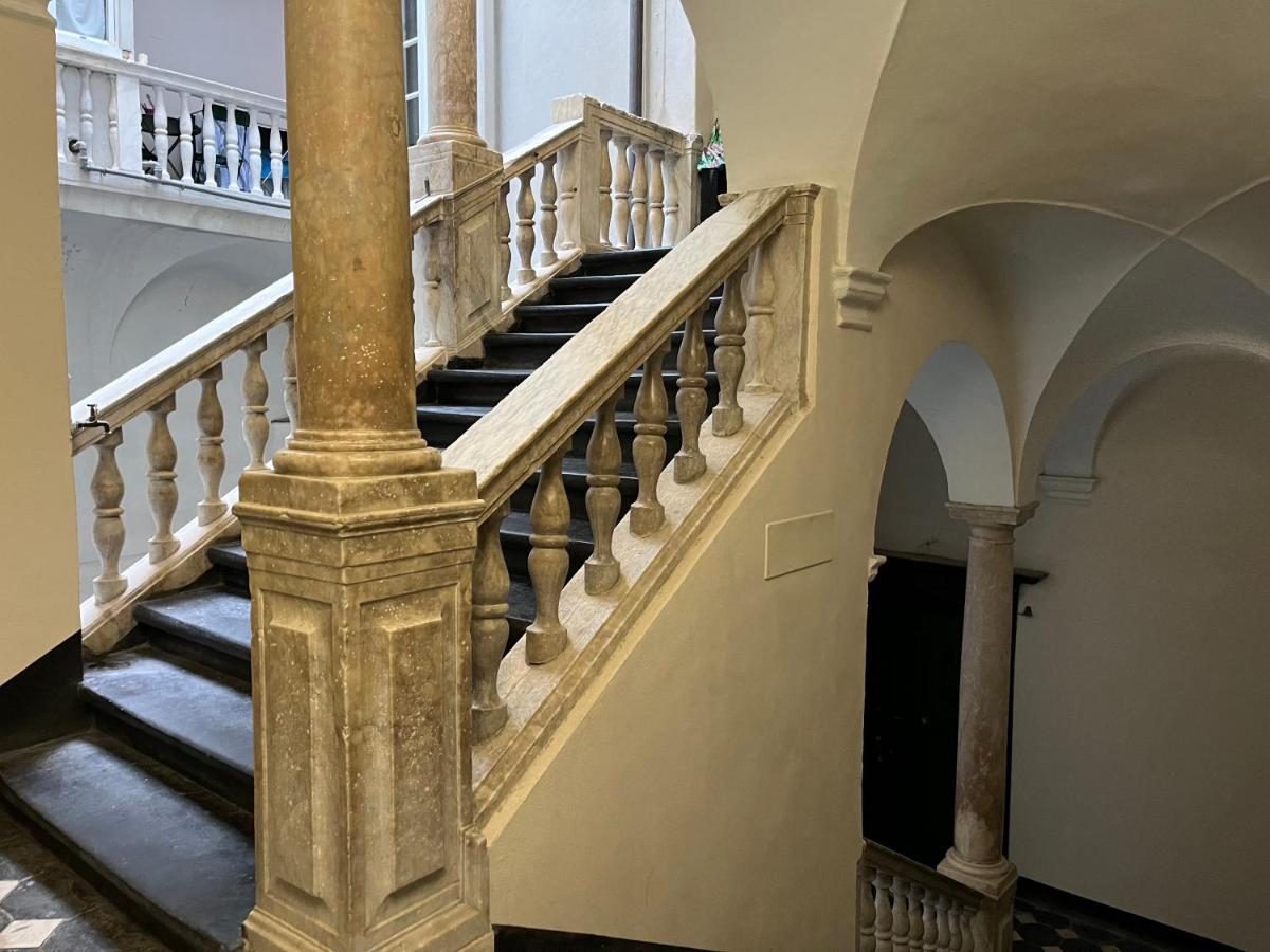 ジェノヴァDimora Borsotto Palazzo Storico, Acquario, Porto Anticoアパートメント エクステリア 写真