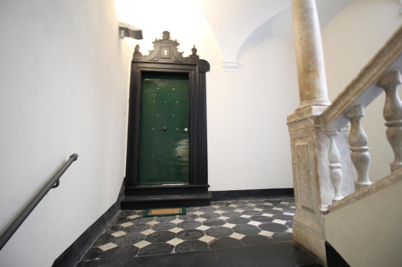 ジェノヴァDimora Borsotto Palazzo Storico, Acquario, Porto Anticoアパートメント エクステリア 写真